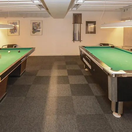 Apartment Pet Friendly In *